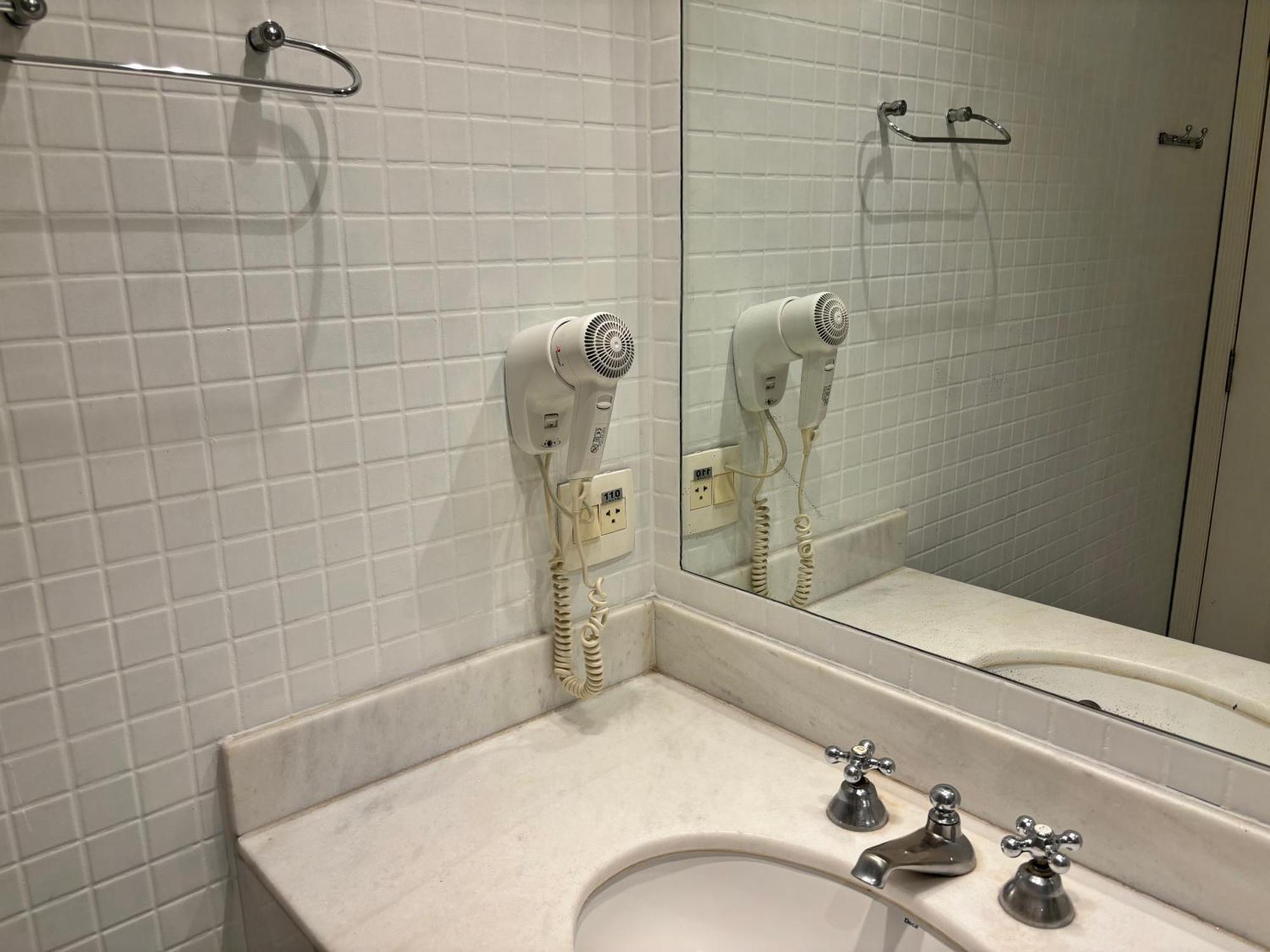 Hotel Flat Estaza Luxo Moema Ibirapuera Com Garagem Piscina 202 4*
