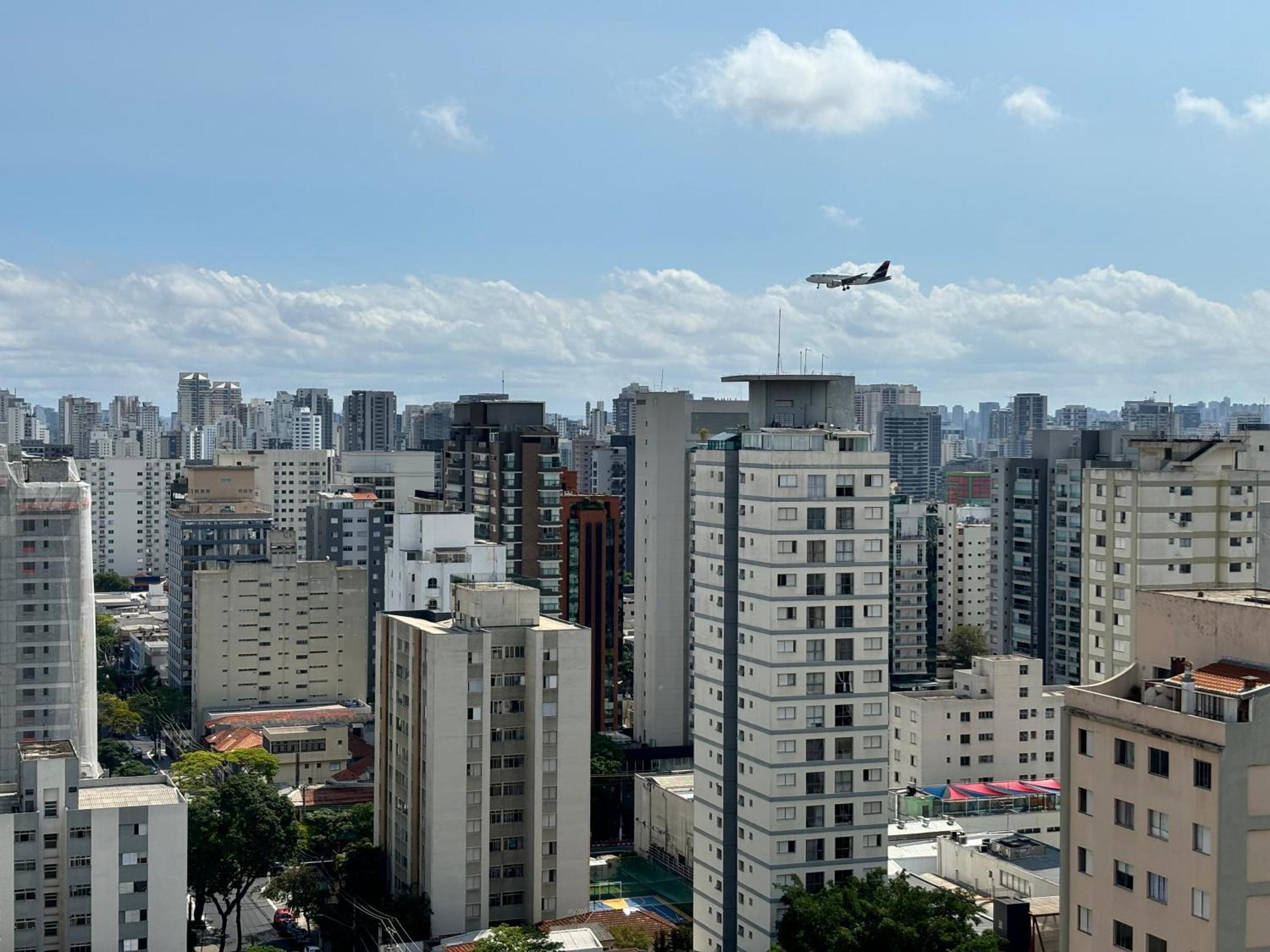 Flat Estaza Luxo Moema Ibirapuera Com Garagem Piscina 202