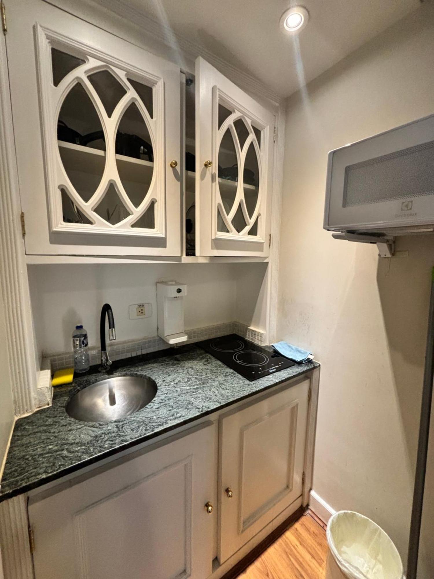Hotel Flat Estaza Luxo Moema Ibirapuera Com Garagem Piscina 202 São Paulo